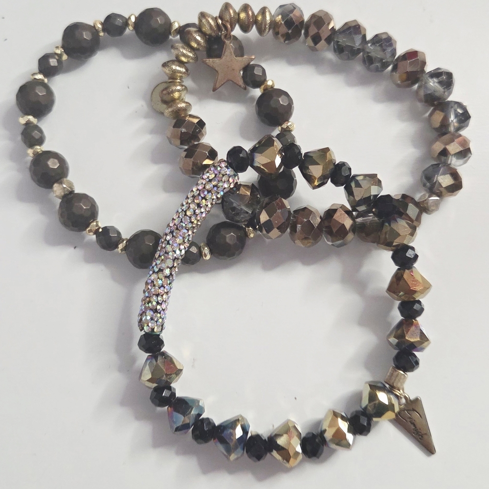 Erimish Gold and Black Beaded Bracelet Set